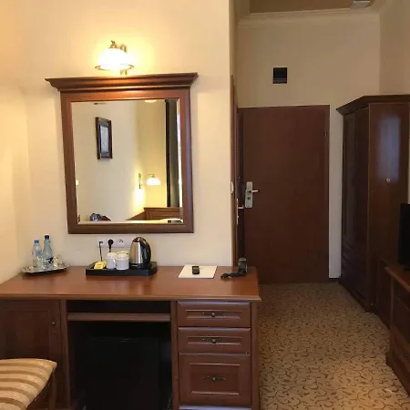 Hotel Venecia Palace Michałowice Zewnętrze zdjęcie