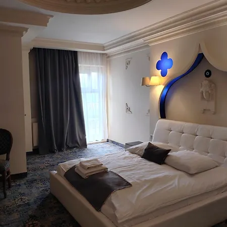 Hotel Venecia Palace Michałowice Zewnętrze zdjęcie