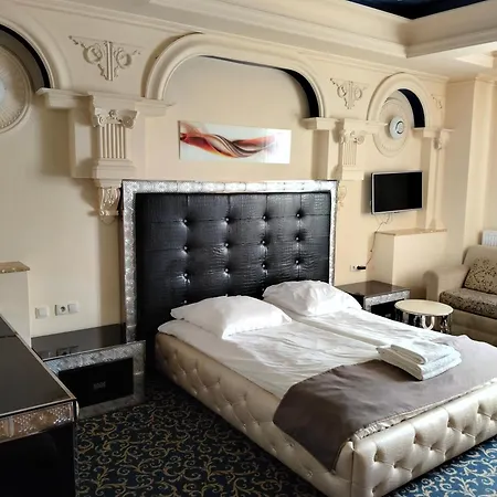 Hotel Venecia Palace Michałowice Zewnętrze zdjęcie