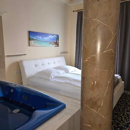 Hotel Venecia Palace Michałowice Zewnętrze zdjęcie