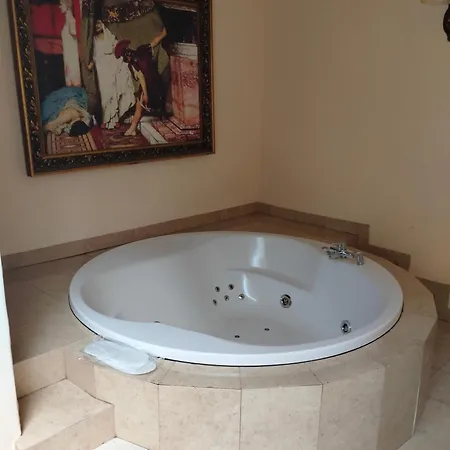 Hotel Venecia Palace Michałowice Zewnętrze zdjęcie