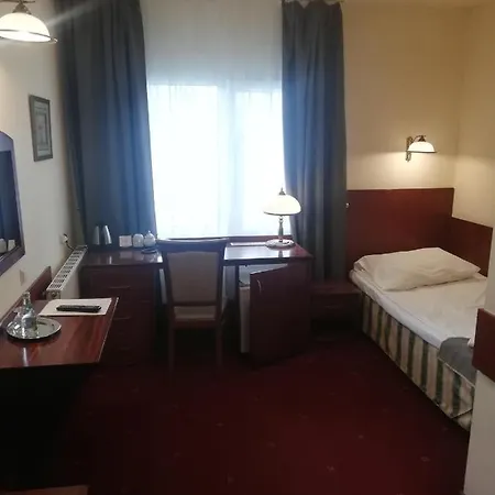 Hotel Venecia Palace Michałowice Zewnętrze zdjęcie